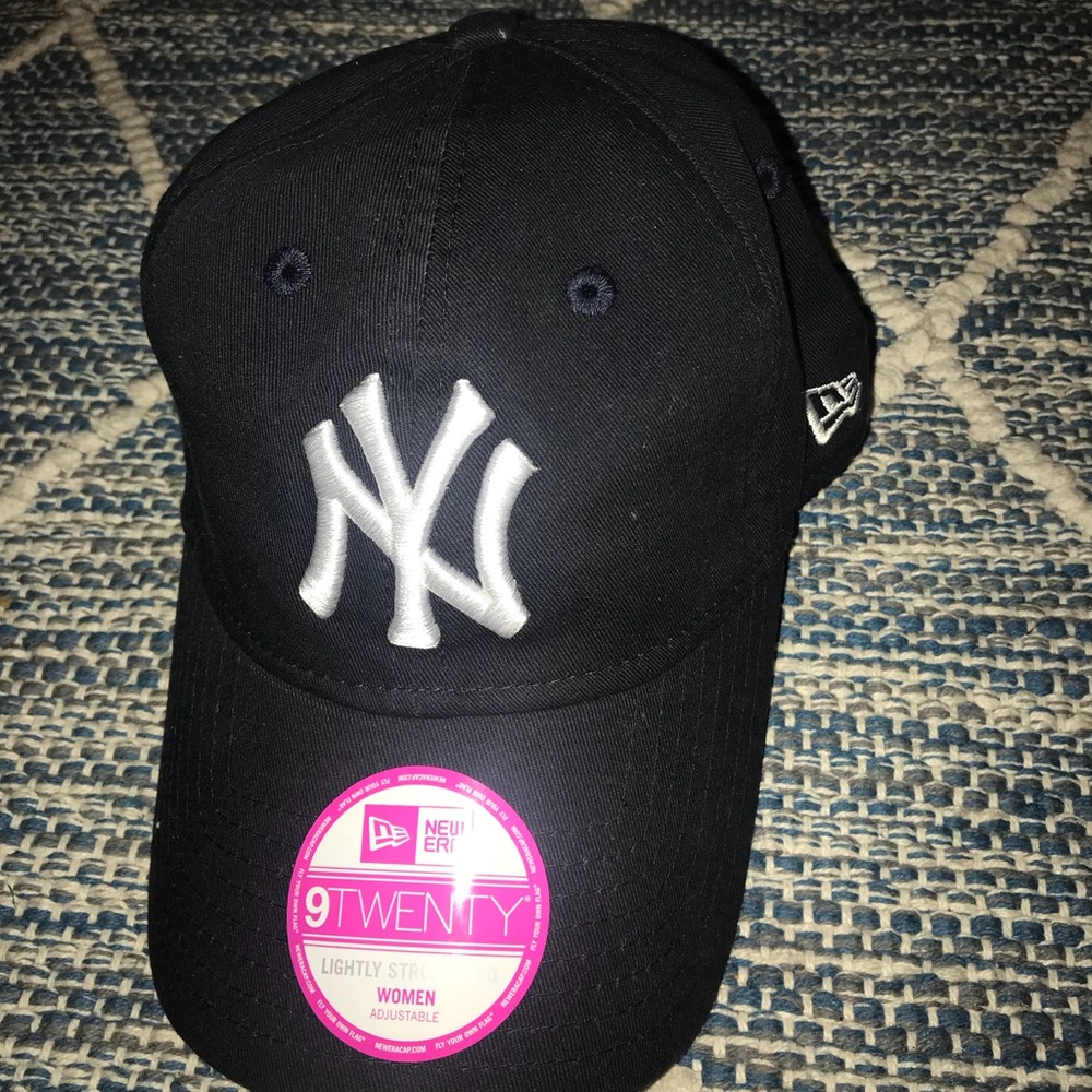 Women’s Yankees Hat
